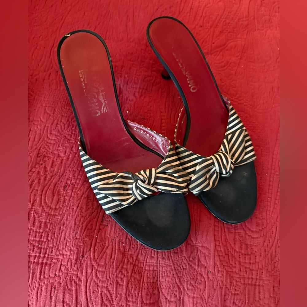 Salvatore Ferragamo Black and Cream Striped Bow Heels